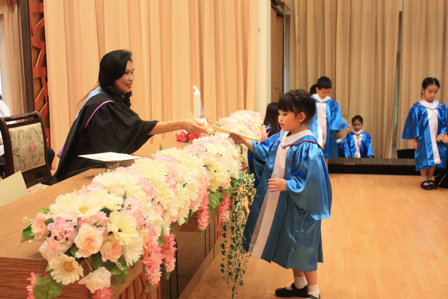 2015-02-28_kindergarten3_Graduation_051